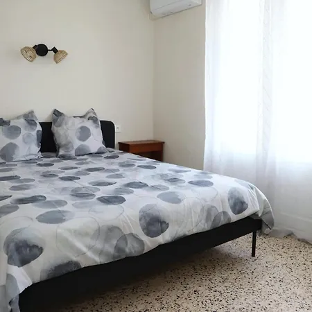 Le Vallespir à 8 Min à Pied De La Appartamento *